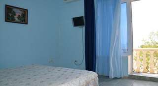Гостиница Guest House Kaurma Анапа Двухместный номер Делюкс с 1 кроватью и видом на море-3